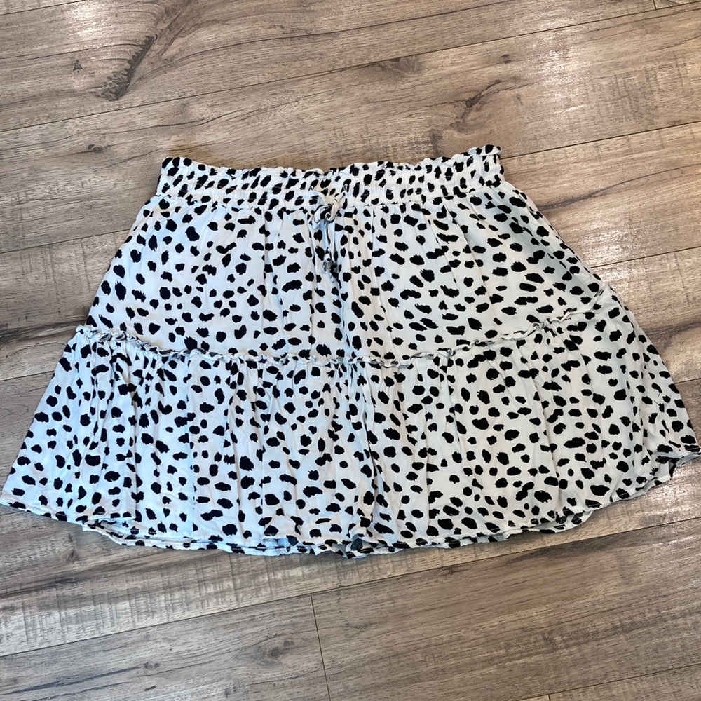 Alley Dalmatian Print Black & White Ruffle Flowy Tiered Mini Skirt L (P18)